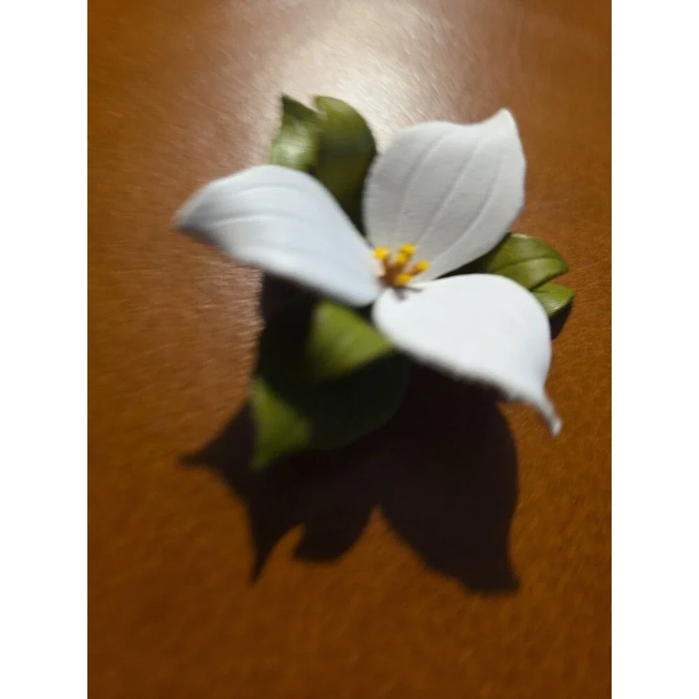 Trillium Lily Brooch made of leather